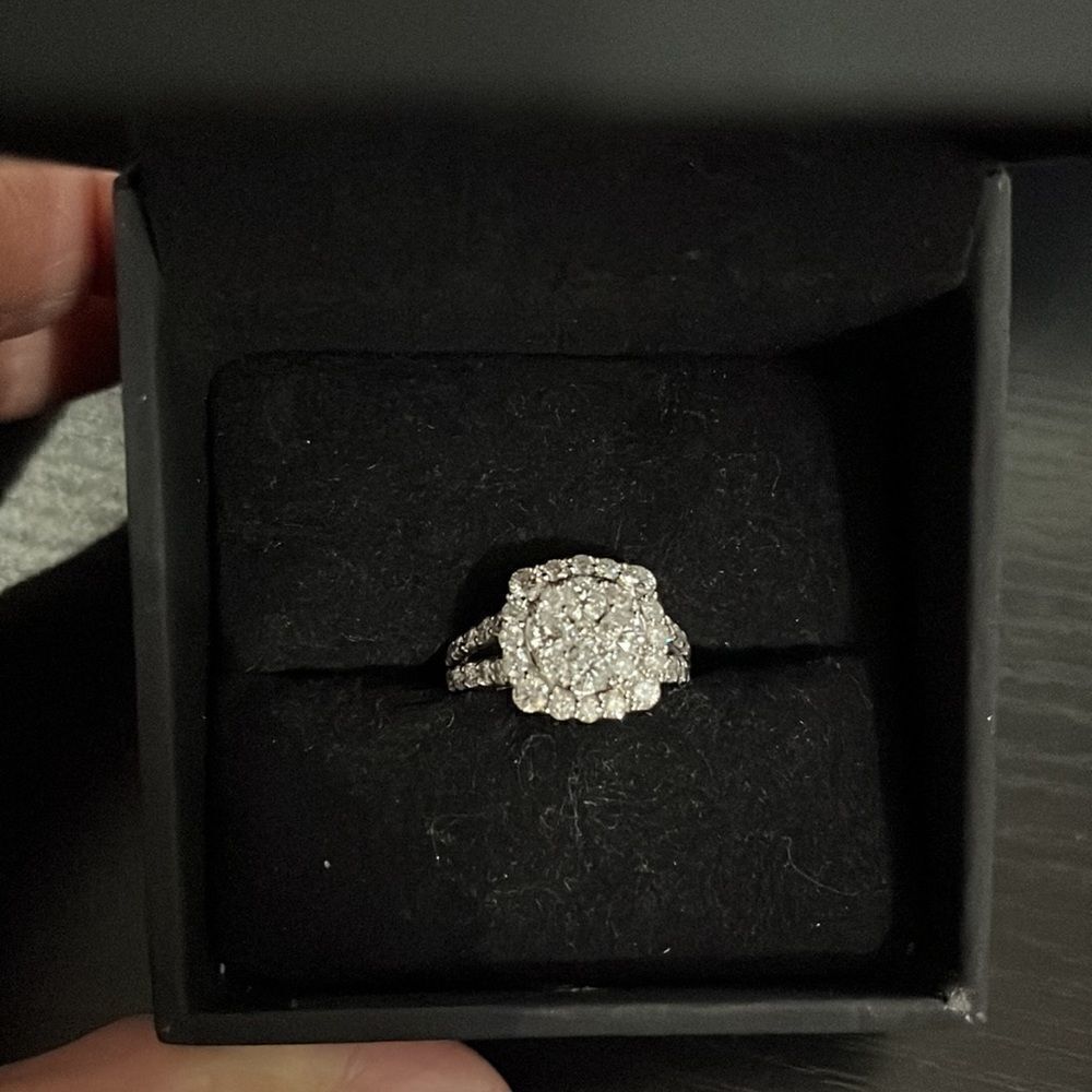 14k white gold diamond ring - Picture 5 of 9